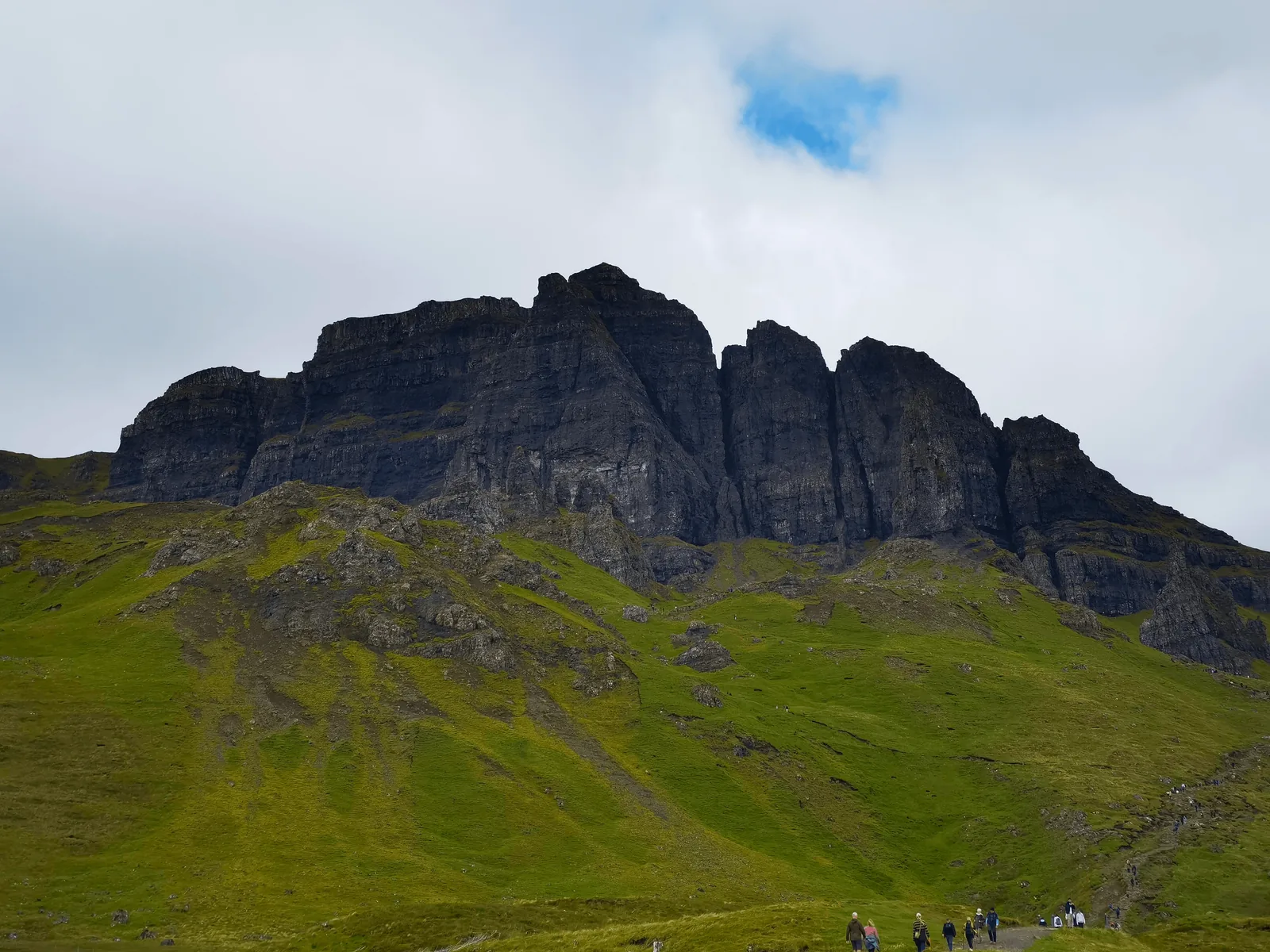 Old Man of Storr 岩柱