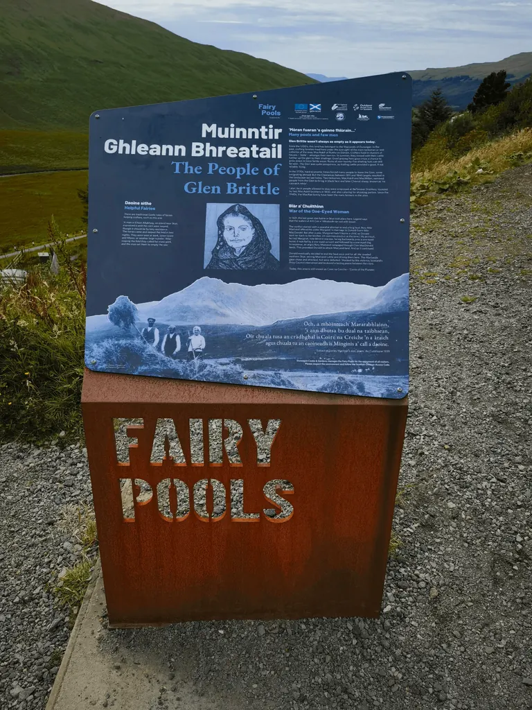 Fairy Pools 徒步起点解说告示牌